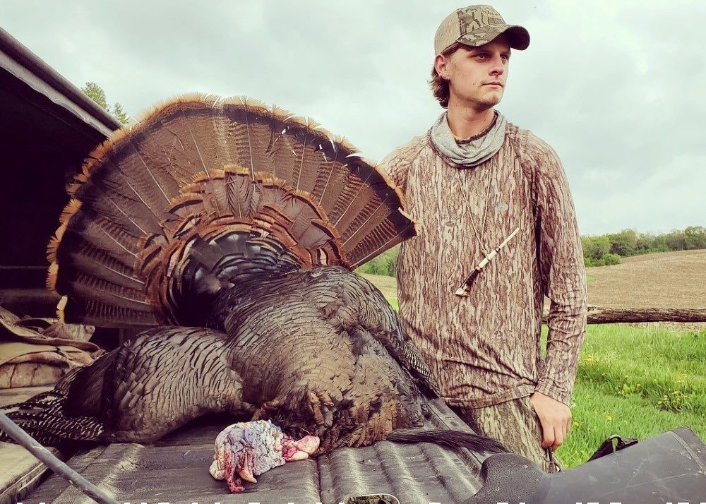 Video: How to Clean and Cook Wild Turkey Legs | Grand View Outdoors Video: How to Clean and Cook Wild Turkey Legs | Grand View Outdoors