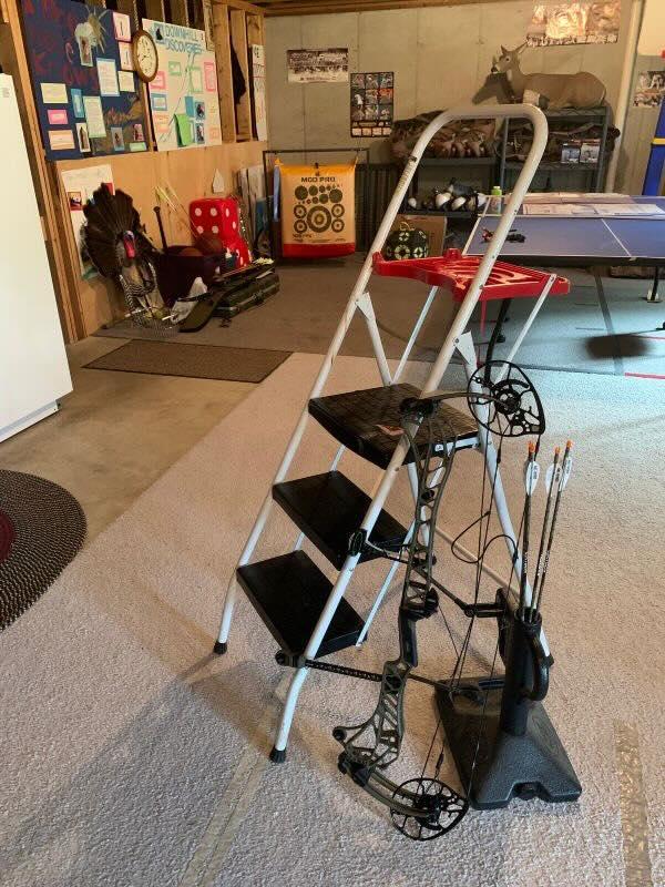 Maas step stool for target shooting