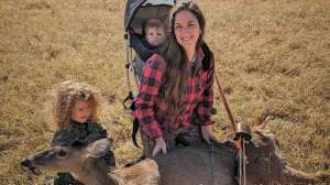 Beka and doe cropped