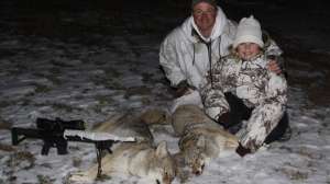 CH Mark and Katelyn Kayser with Wyoming coyotes copyright Mark Kayser edit 181003 155648