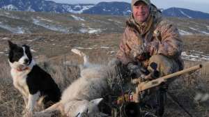 CH345 Mark Kayser and Sage with a duped coyote copyright Mark Kayser 181003 160023