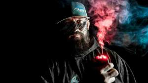 Cirrus Outdoors wind indicator beauty 2