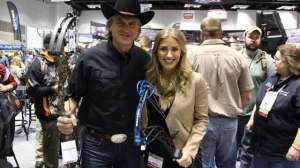 Eva Shockey BOWTECH 181010 154715