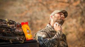 Field Wipes Wildlife Research Center