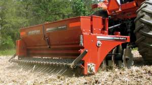 Food Plot Seeder Photo Gallery1 1000x667px