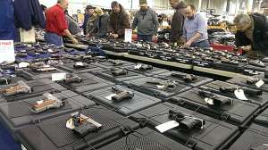 GVO clowe dullesgunshow 0215 181003 160623