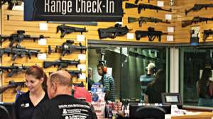 Gun Storephoto 181003 162320