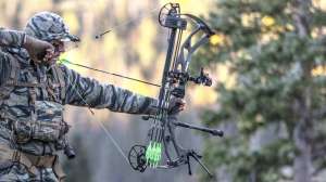 Hoyt RX 9 Lead Pic cropped