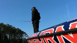 Jo Lee Auburn lead 181004 084803