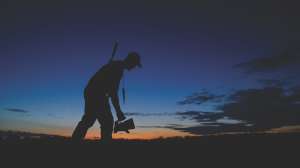 LEAD Night Stalker Sillouette