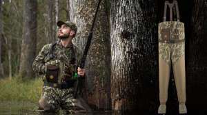 La Crosse Alpha Agility Select gear cropped