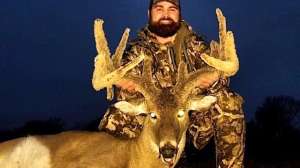 Logan Hanks Tennessee velvet buck Covington 191 monster