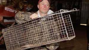 MG 0172 Live trap copyright Mark Kayser 181003 155122