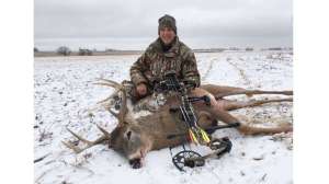 Maas 2019 SD buck snow