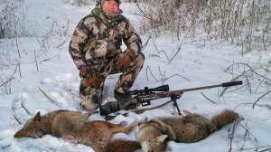 Mark Kayser after a coyote successful stand wearing Mossy Oak Elements Terra copyright Mark Kayser1