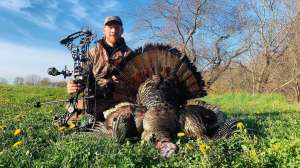 Mc Dougal with turkey and bow