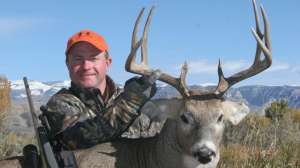 OTR mk FL RW879 Kayser with Wyoming whitetail copyright Mark Kayser 181003 154724
