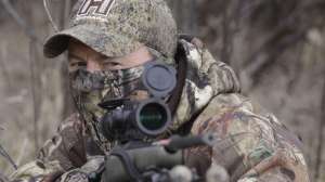 Riflescopes predator hunting copyright Mark Kayser