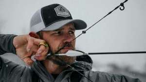 TAC Vanes Altra cropped