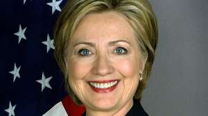 WE Bhillary clinton 181004 084429