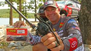 Bass Gerald Swindle stand up for summer