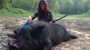 Girl bigboar700 181004 084646