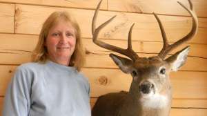 Lisa price deer mount 004 700