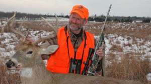 Small property big deer july lead 181003 160622