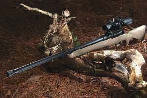 Mossberg Patriot Predator rifle Guy Sagi photo