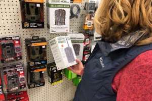 Web SGS117 Shopping for trail cameras copyright Mark Kayser